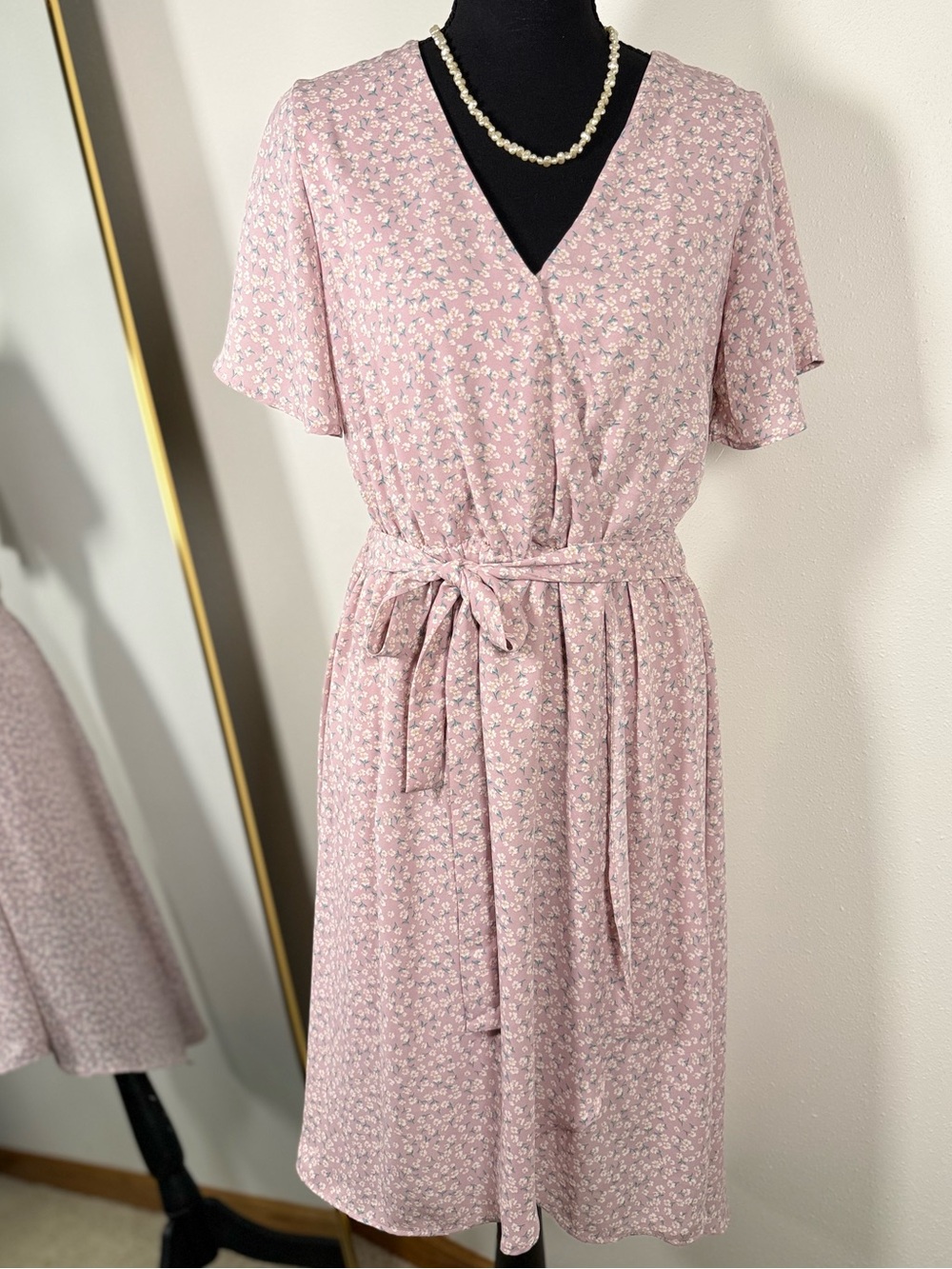 Sienna Sky Pink Floral Faux Wrap Midi Dress Tie Waist Women’s Medium